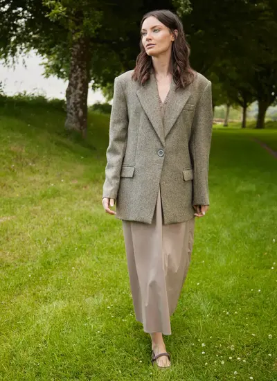 Irish Tweed Boyfriend Jacket in Brown Herringbone